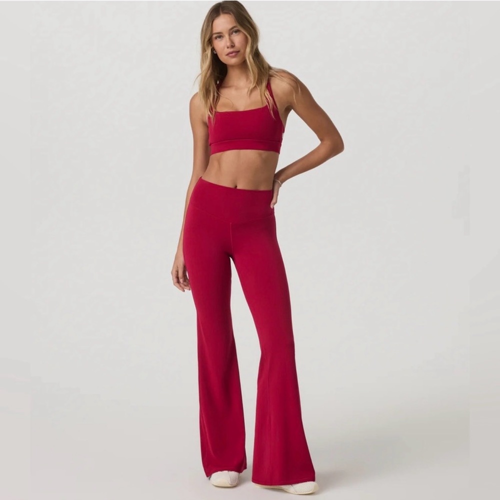 Women's Vuori AllTheForm™ Flare M-Long Strawberry NWT